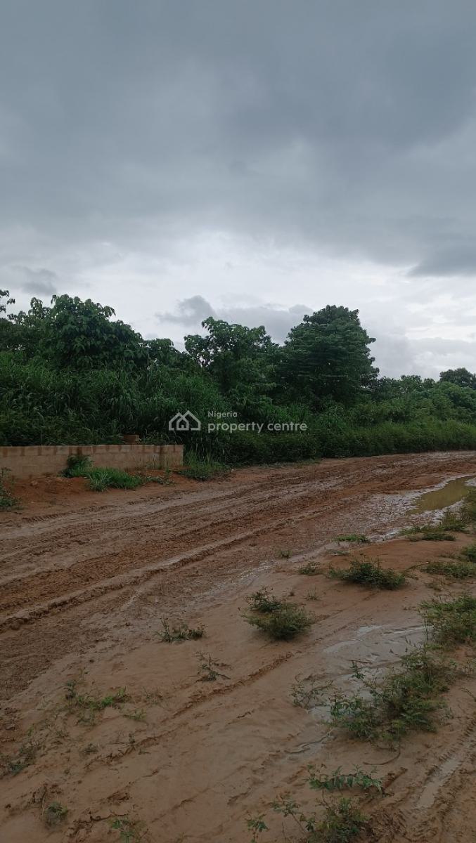 Few Plots Available in a Fast Developing Area with High Roi, Few Minutes Drive From Enugu East Local Government Headquarters, Enugu, Enugu, Mixed-use Land for Sale
