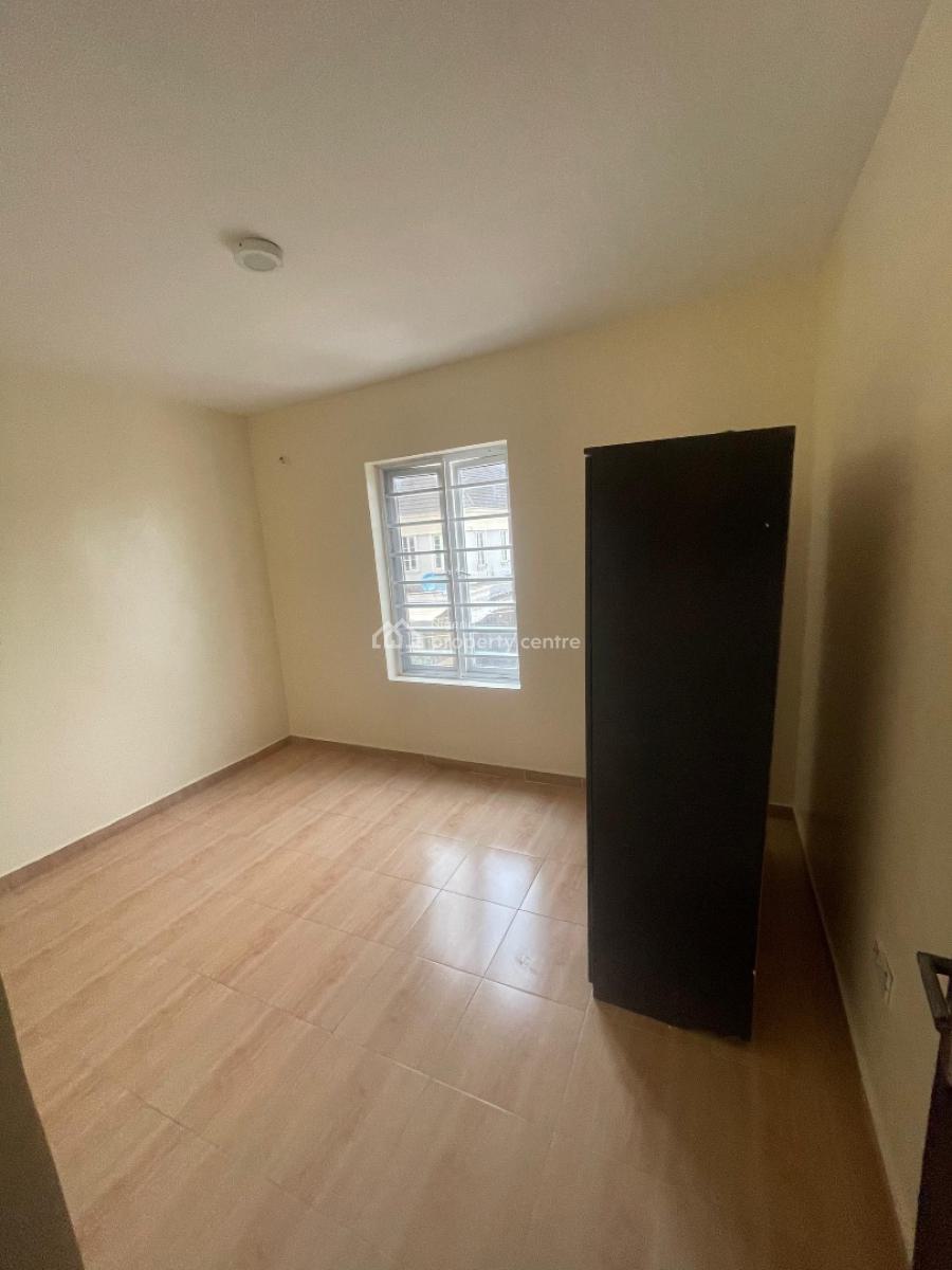 Spacious 3 Bedroom Apartment, Badore, Ajah, Lagos, Flat / Apartment for Rent