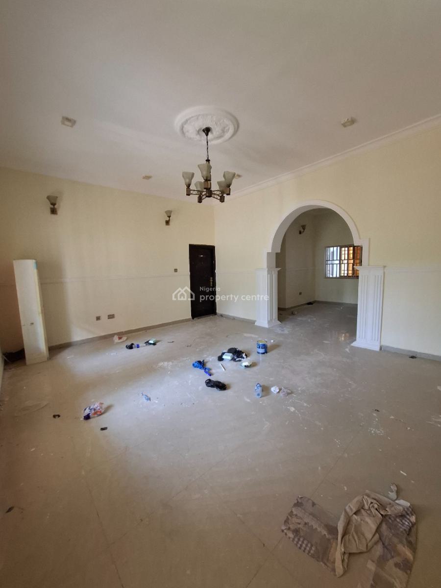 Standard 3 Bedroom with Bq, Durumi, Abuja, Flat / Apartment for Rent