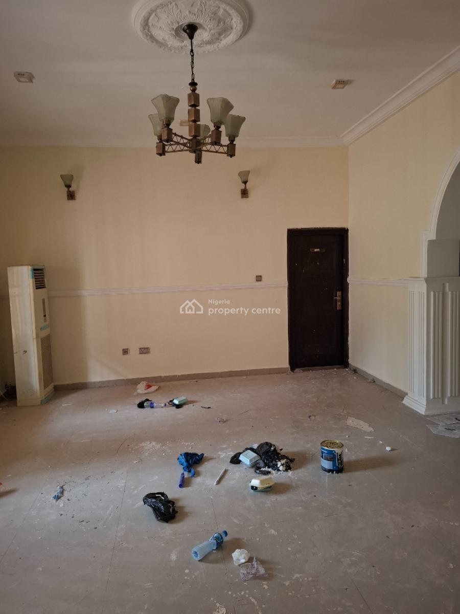 Standard 3 Bedroom with Bq, Durumi, Abuja, Flat / Apartment for Rent