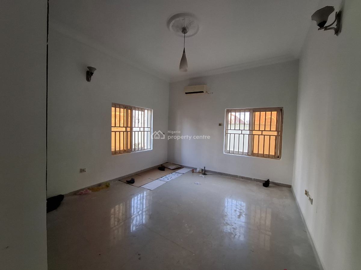 Standard 3 Bedroom with Bq, Durumi, Abuja, Flat / Apartment for Rent