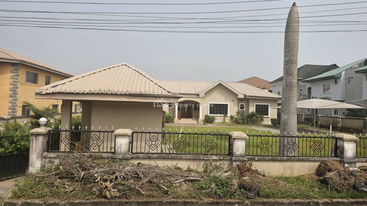 4 Bedroom Bungalow with Bq on 1,300sqm Land, Rose Court, Badore, Ajah, Lagos, Detached Bungalow for Sale