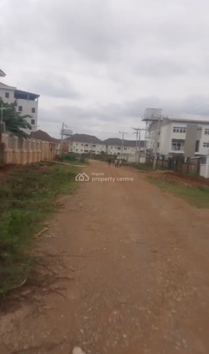 Residential Land, By Aduvie School,behind Living Faith Church, Jahi, Abuja, Residential Land for Sale