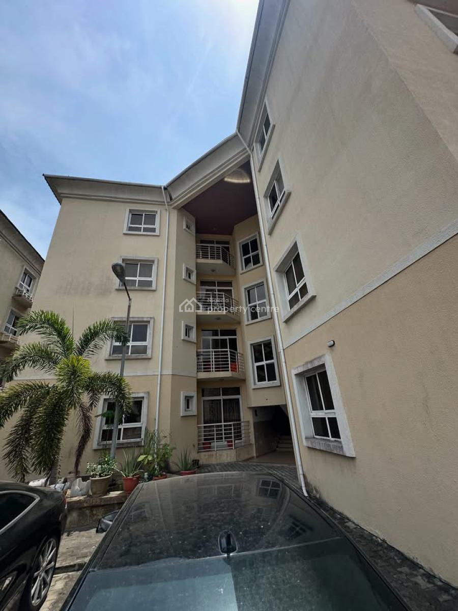 Spacious 3 Bedroom Flat with Bq, Bourdillon Court Estate Chevron Drive, Lekki, Lagos, Flat / Apartment for Sale