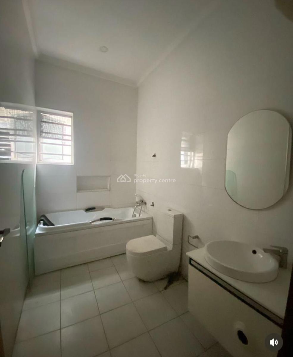 Luxury & Spacious Master Bedroom Shared Apartment, Osapa London, Osapa, Lekki, Lagos, Self Contain (single Rooms) for Rent