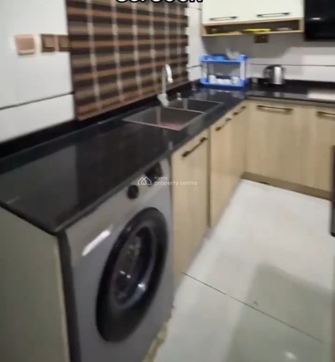 Furnished Spacious Bedroom{ Downstairs}  Inside a Shared Apt { Video}, Royal Pine Estate Orchid Road, Lekki, Lagos, Self Contain (single Rooms) for Rent