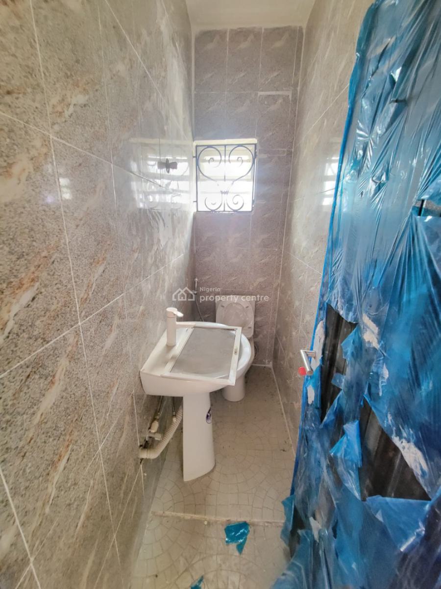 Spacious and Standard 2 Bedroom Apartment, Marshy Hill Estate, Ajah, Lagos, Flat / Apartment for Rent