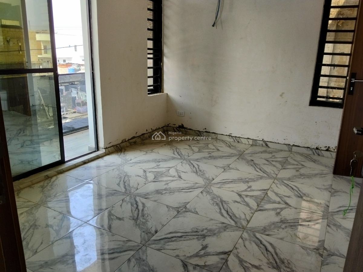 Two Bedroom Flat, Lekki, Lagos, Flat / Apartment for Sale