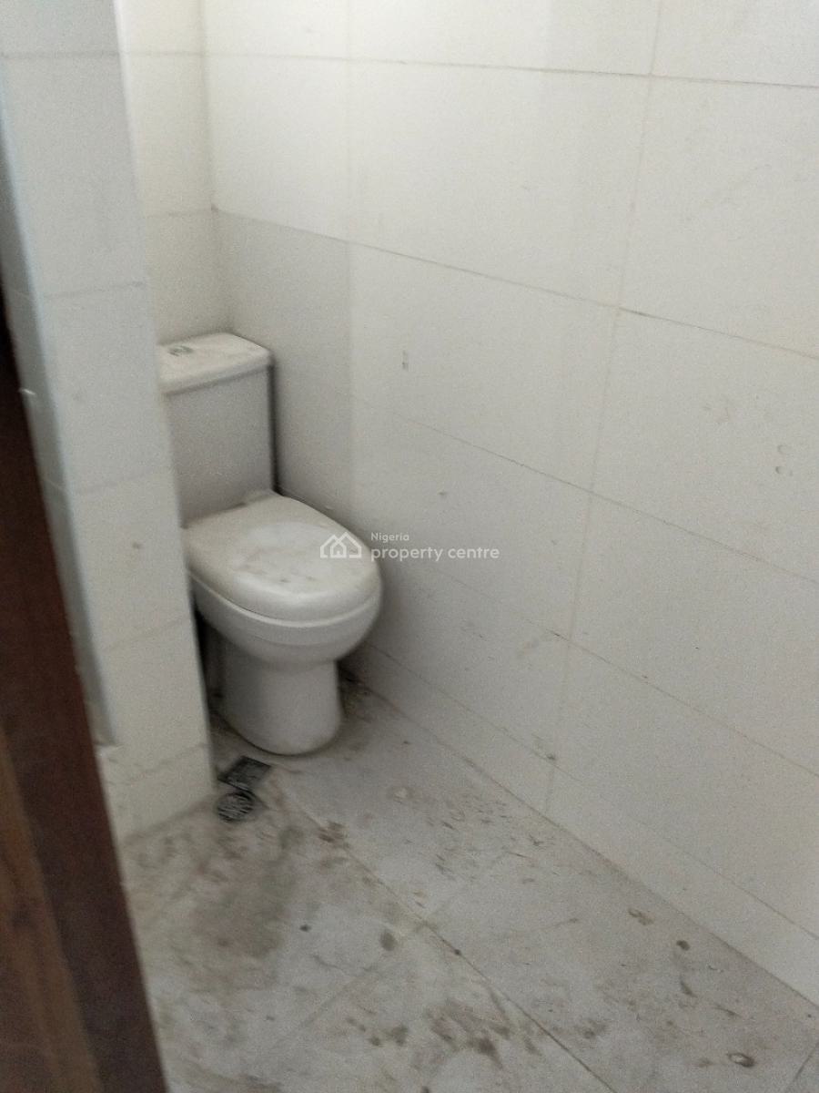 Two Bedroom Flat, Lekki, Lagos, Flat / Apartment for Sale