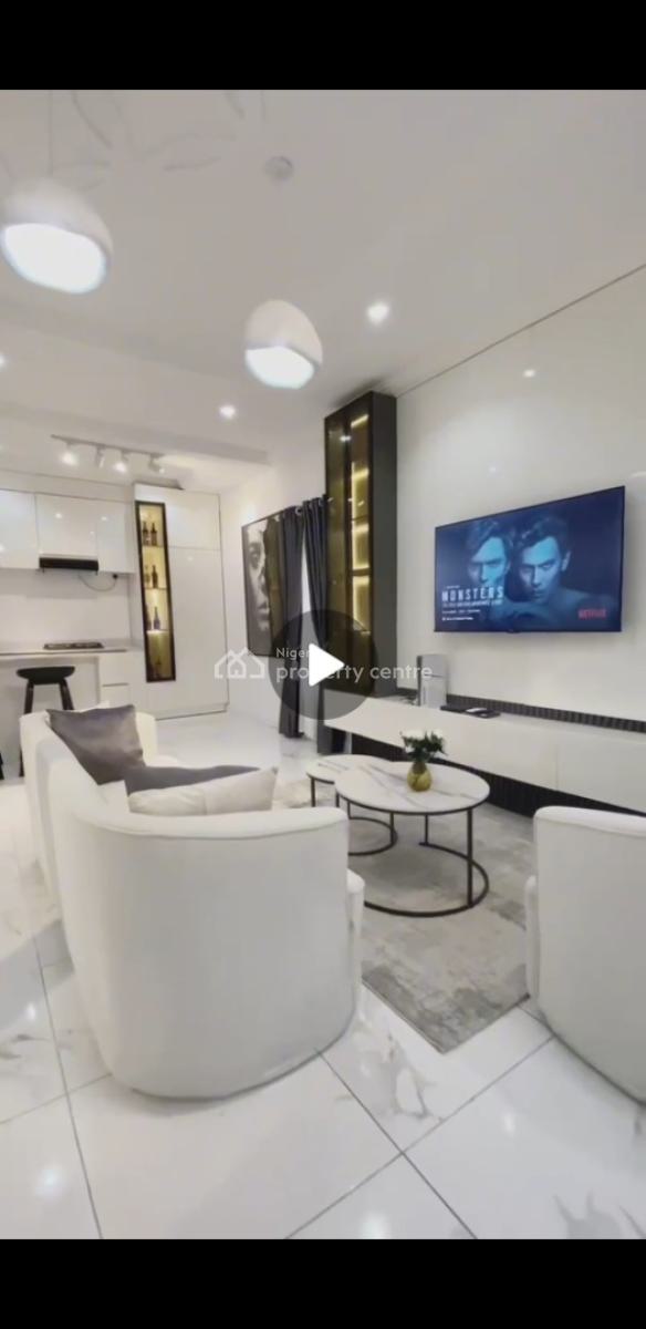 Lady Pearl: Cozy 1bedroom with Ps5*, Ikate Lekki, Lekki, Lagos, Mini Flat (room and Parlour) Short Let