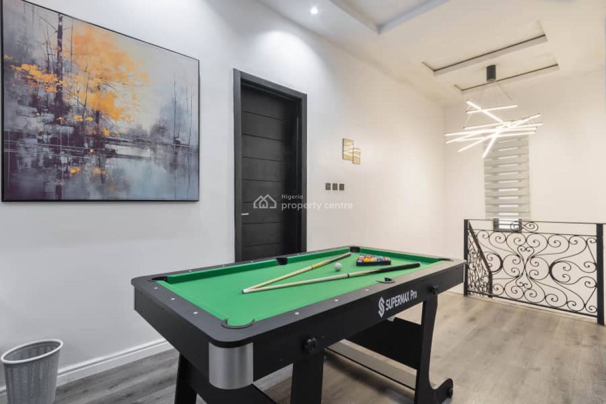 2 Units of Beautiful 2 Bedroom Apartment with a Private Cinema and Ps5, Lekki Phase 1, Lekki, Lagos, Mini Flat (room and Parlour) Short Let