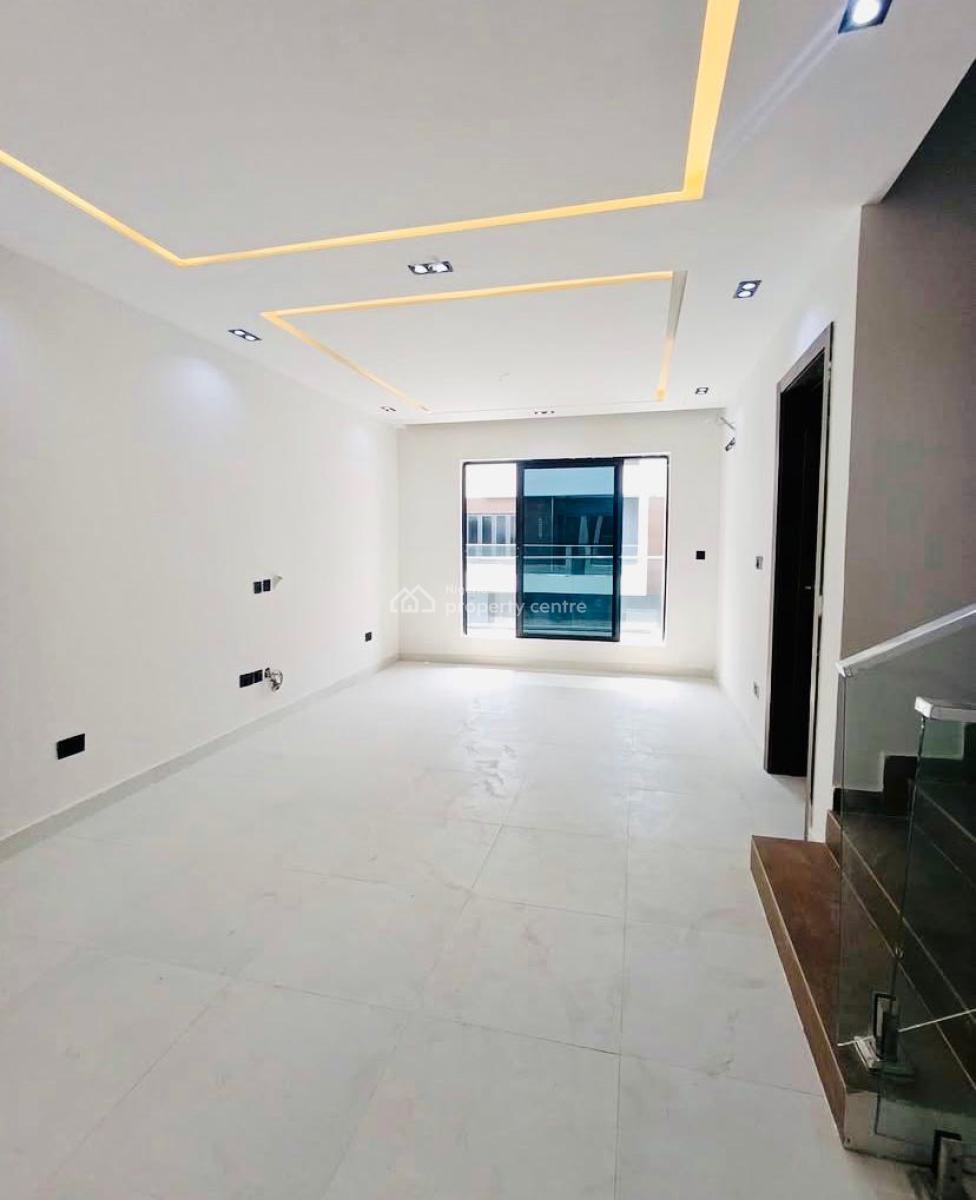 4 Bedrooms, Lekki Phase 1, Lekki, Lagos, Flat / Apartment for Rent