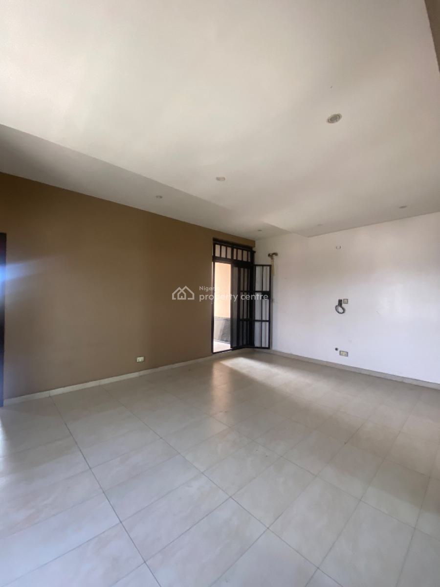 Luxury 3bed Duplex in a Nice Environment with Constant Ligh, Ilaje Mobile Road, Before Ajah Bridge, Lekki, Lagos, Terraced Duplex for Rent