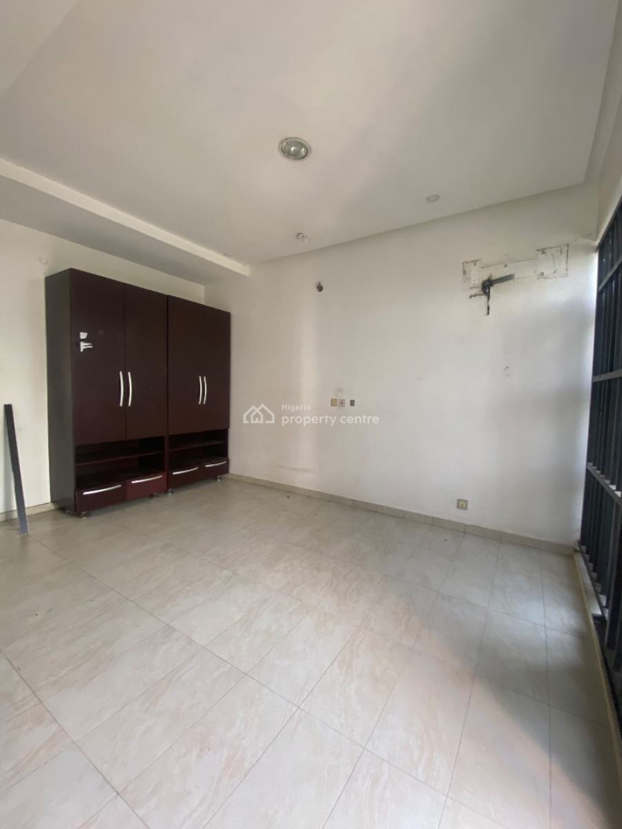 Luxury 3bed Duplex in a Nice Environment with Constant Ligh, Ilaje Mobile Road, Before Ajah Bridge, Lekki, Lagos, Terraced Duplex for Rent