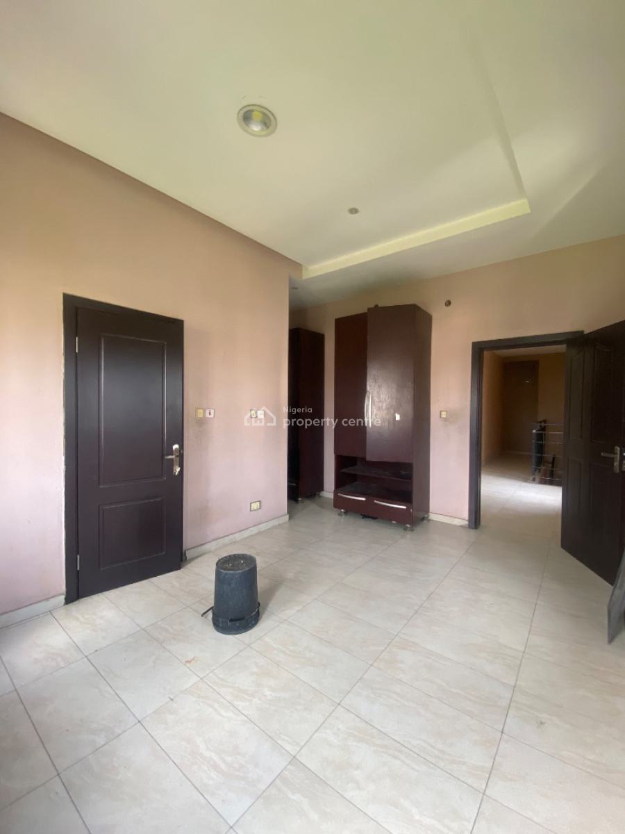 Luxury 3bed Duplex in a Nice Environment with Constant Ligh, Ilaje Mobile Road, Before Ajah Bridge, Lekki, Lagos, Terraced Duplex for Rent