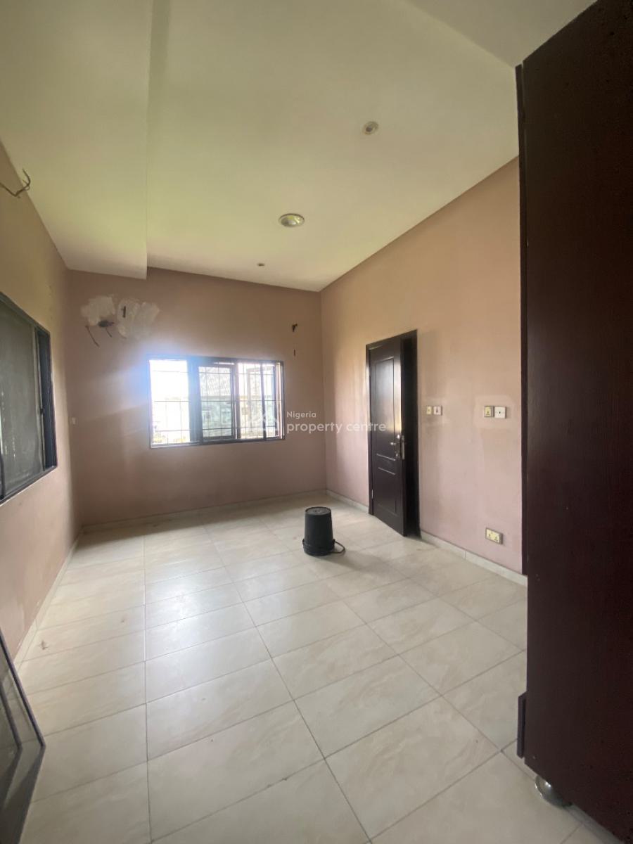 Luxury 3bed Duplex in a Nice Environment with Constant Ligh, Ilaje Mobile Road, Before Ajah Bridge, Lekki, Lagos, Terraced Duplex for Rent