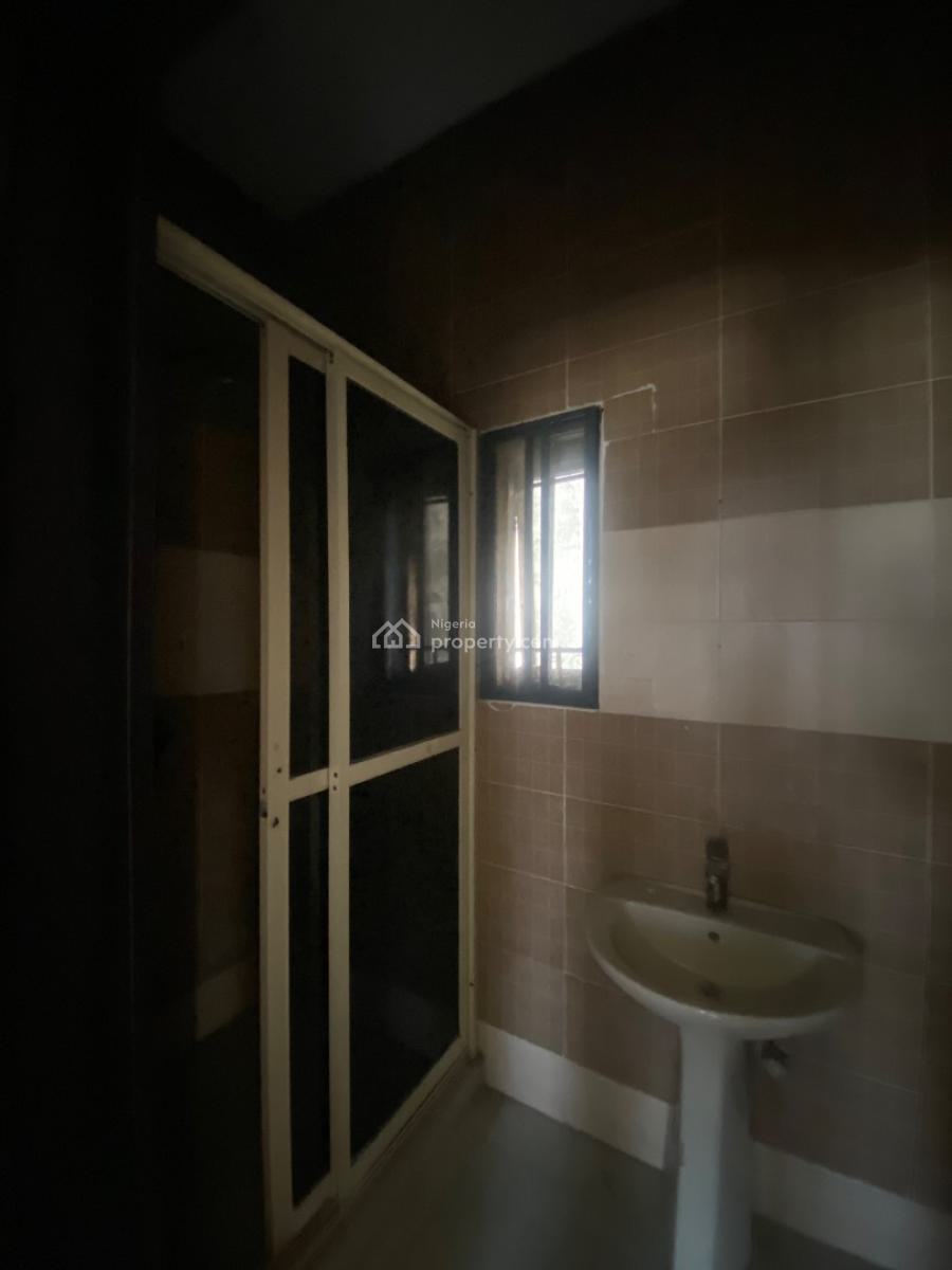 Luxury 3bed Duplex in a Nice Environment with Constant Ligh, Ilaje Mobile Road, Before Ajah Bridge, Lekki, Lagos, Terraced Duplex for Rent