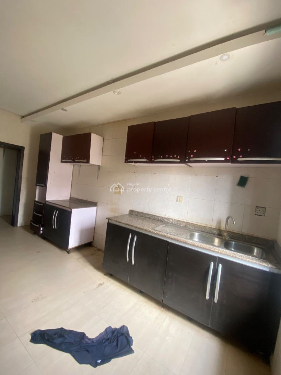 Luxury 3bed Duplex in a Nice Environment with Constant Ligh, Ilaje Mobile Road, Before Ajah Bridge, Lekki, Lagos, Terraced Duplex for Rent