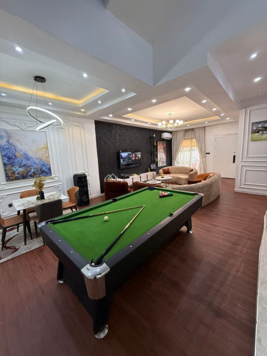 4 Beoom Seaview Apartment with Pool, Gym and Snooker in Lekki Phase 1, Lekki Phase 1, Lekki, Lagos, Flat / Apartment Short Let