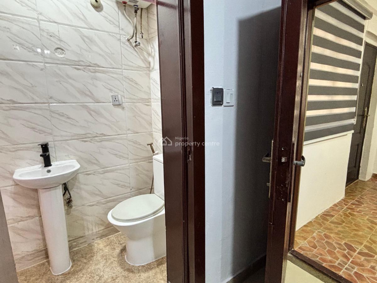 Clean 1bedroom Apartment, Ikate Axis of Lekki, Lekki, Lagos, Mini Flat (room and Parlour) for Rent