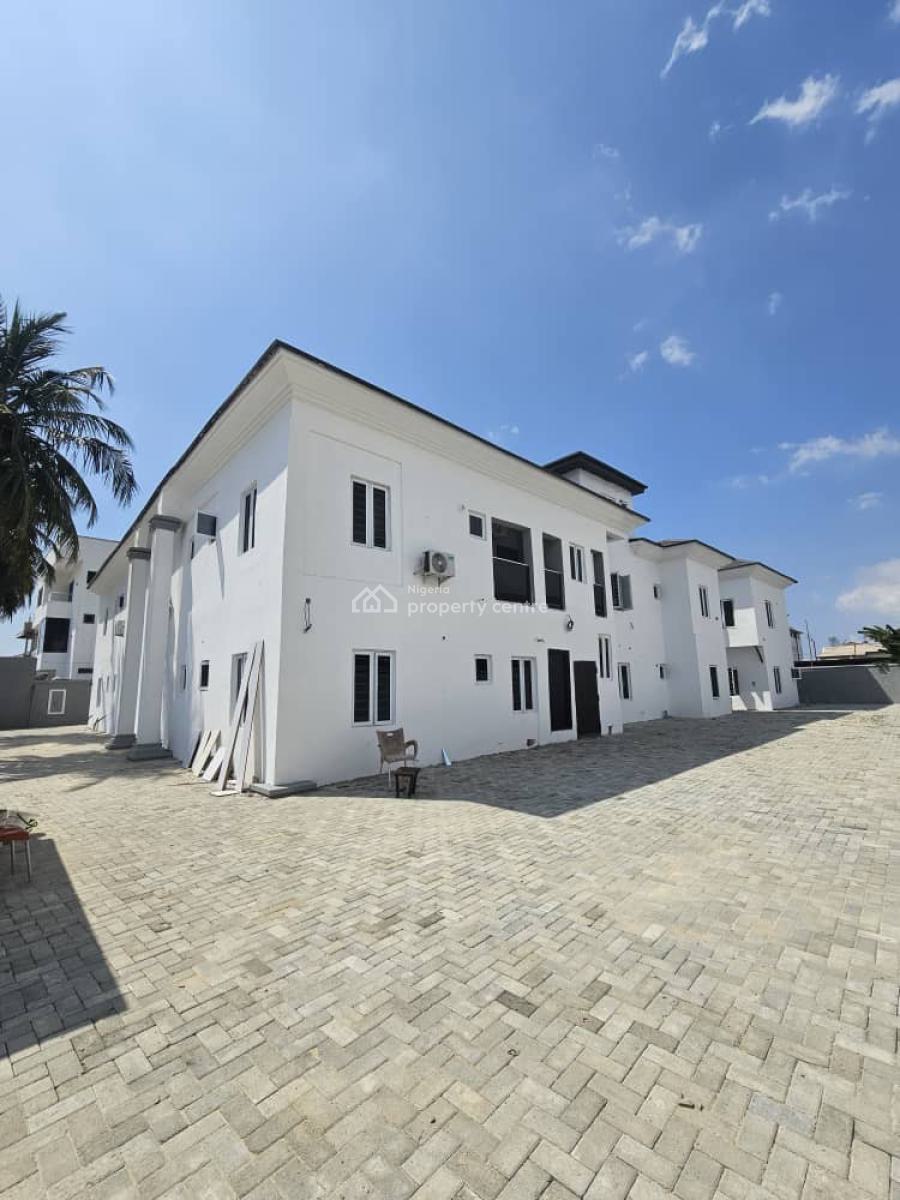 2 Bedroom  in a Gated Estate, Igbo Efon, Lekki, Lagos, Flat / Apartment for Rent