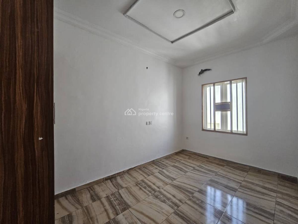 2 Bedroom  in a Gated Estate, Igbo Efon, Lekki, Lagos, Flat / Apartment for Rent