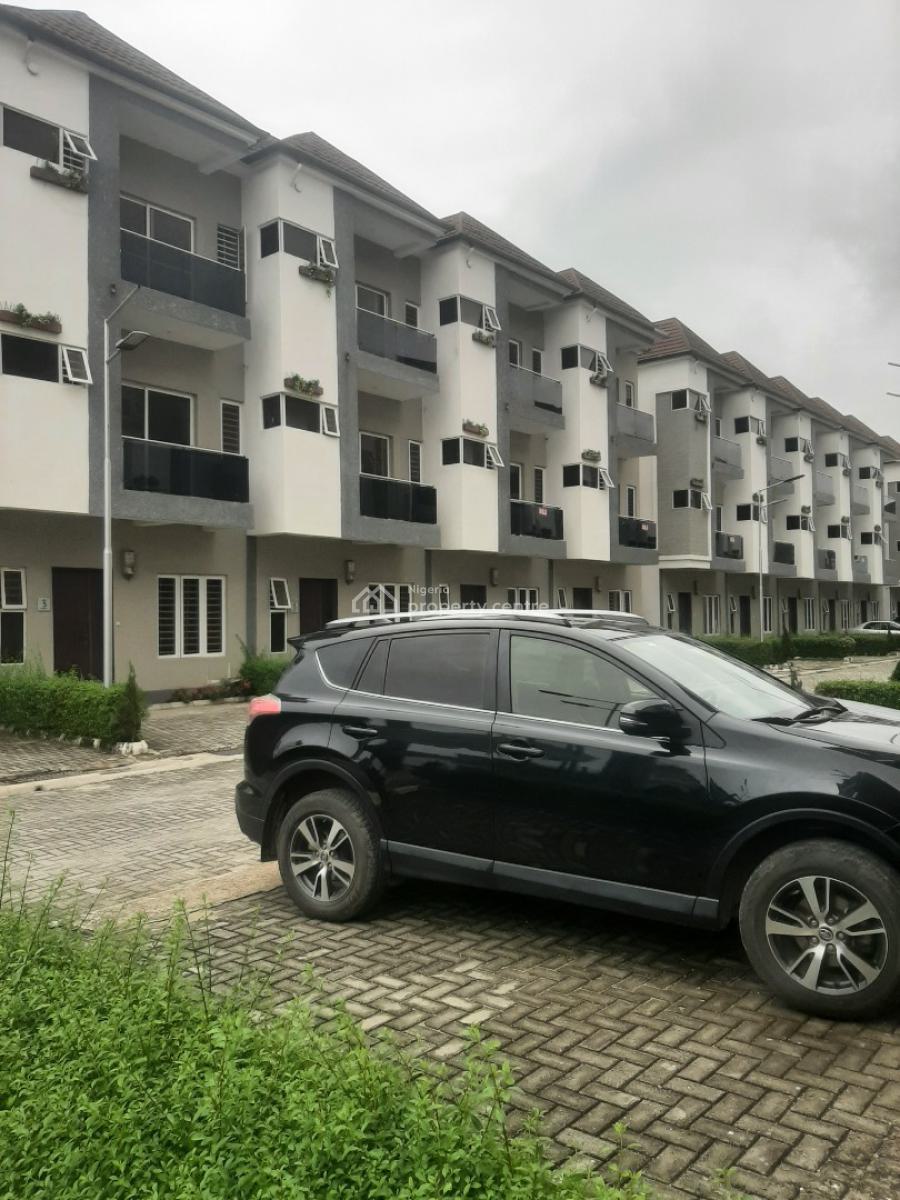 Its a Brand New and Serviced with 24/7 Power Supply 4 Bedroom Townhou, Ikate, Lekki, Lagos, Terraced Duplex for Rent
