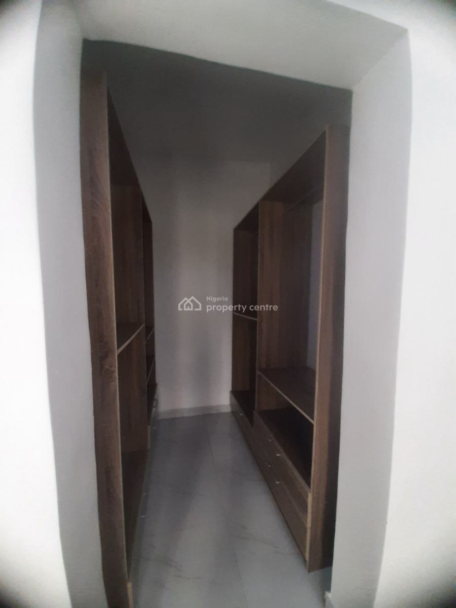 Its a Brand New and Serviced with 24/7 Power Supply 4 Bedroom Townhou, Ikate, Lekki, Lagos, Terraced Duplex for Rent