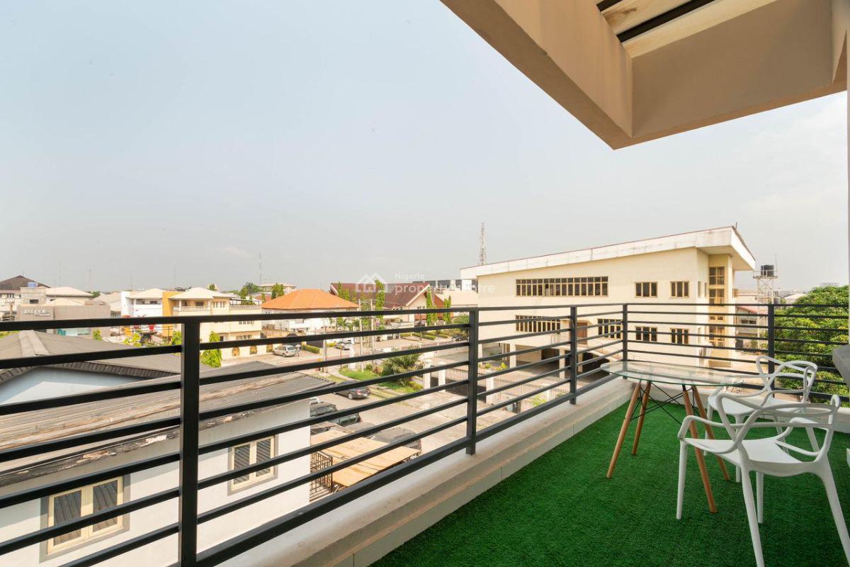 Book This Beautiful  Luxurious 4 Bedroom Semi Detached Compound., Lekki Phase 1, Lekki, Lagos, Flat / Apartment Short Let