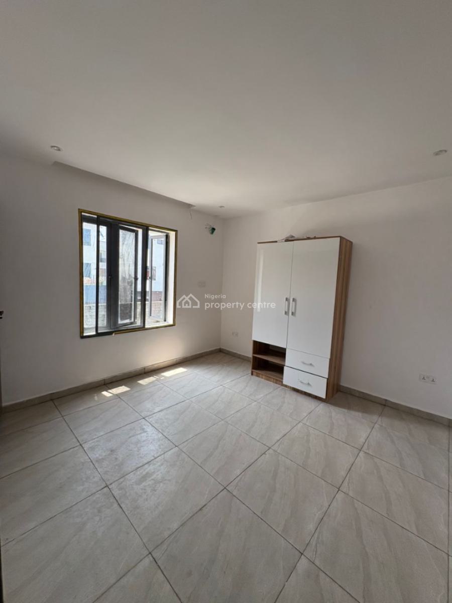 2 Bedroom Apartment, Freedom Way, Lekki, Lagos, Block of Flats for Sale