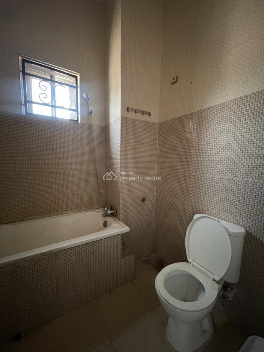 3 Bedroom Serviced Apartment  with Bq Inside a Secured and Gated Estat, Agungi, Lekki, Lagos, Flat / Apartment for Rent