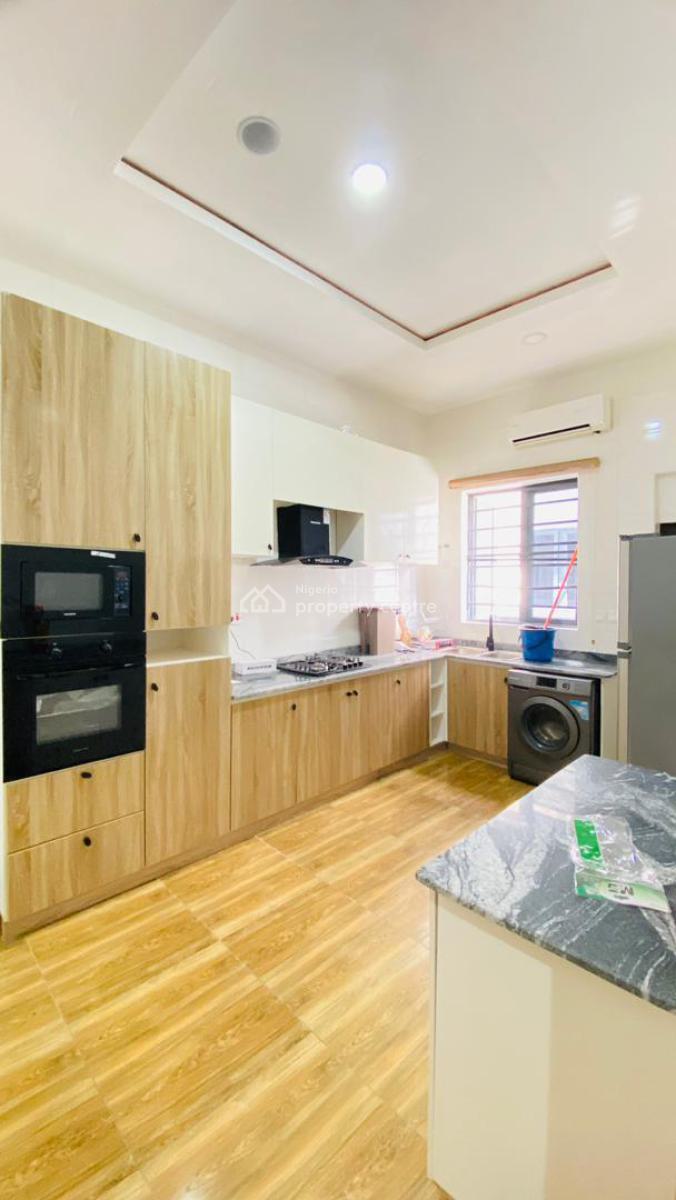 Exquisite Fully Furnished 3 Bedroom Apartment, Vgc, Lekki Phase 2, Lekki, Lagos, Flat / Apartment Short Let
