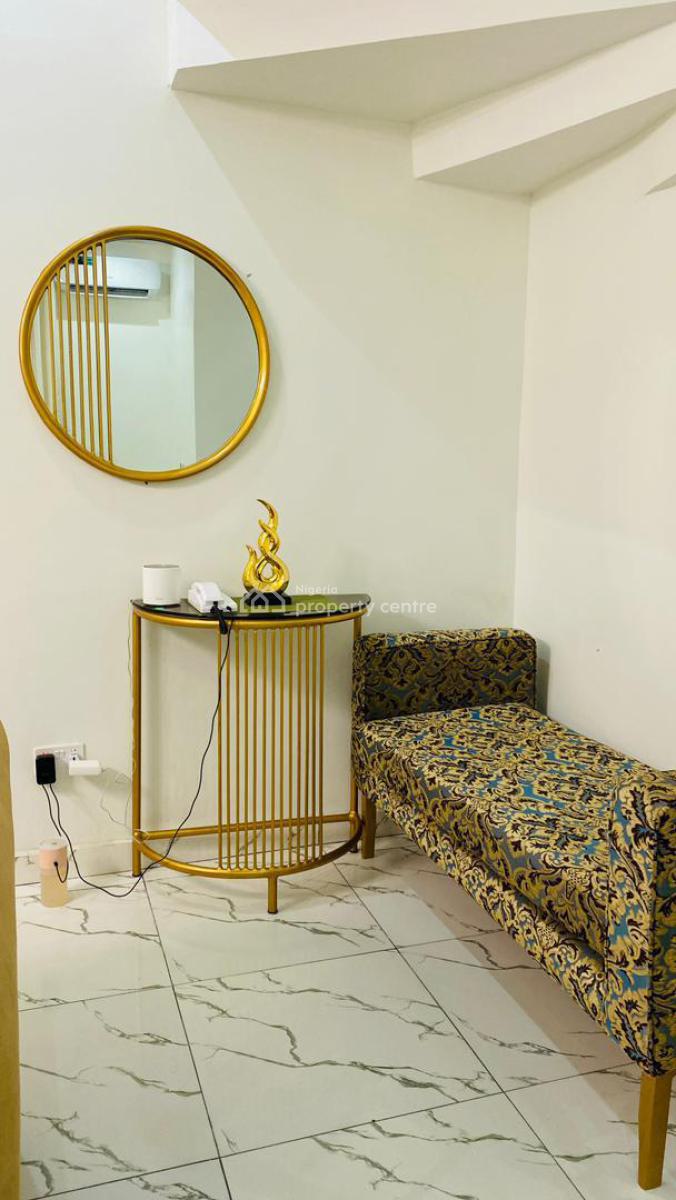 Exquisite Fully Furnished 3 Bedroom Apartment, Vgc, Lekki Phase 2, Lekki, Lagos, Flat / Apartment Short Let