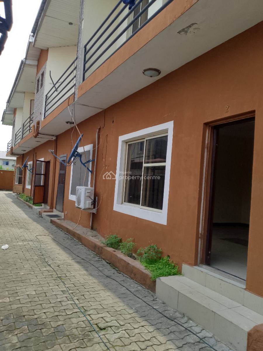 a Spacius Shared Apartment with a Big Parlour Space, Ilaje Mobile Road, Ajah, Lagos, Terraced Duplex for Rent