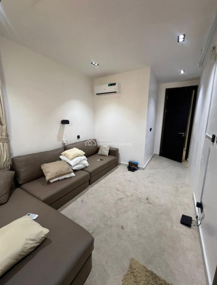 Luxury Furnished 3 Bedroom Penthouse Apartment, Lekki Phase 1, Lekki, Lagos, Flat / Apartment for Sale