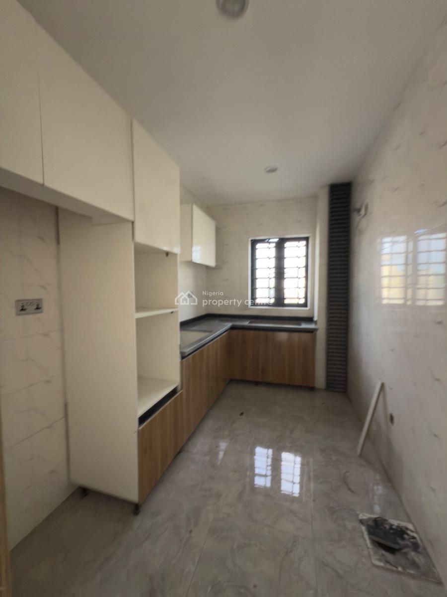 Luxury  Spacious 2 Bedroom Apartment, Abijo, Lekki, Lagos, Flat / Apartment for Sale