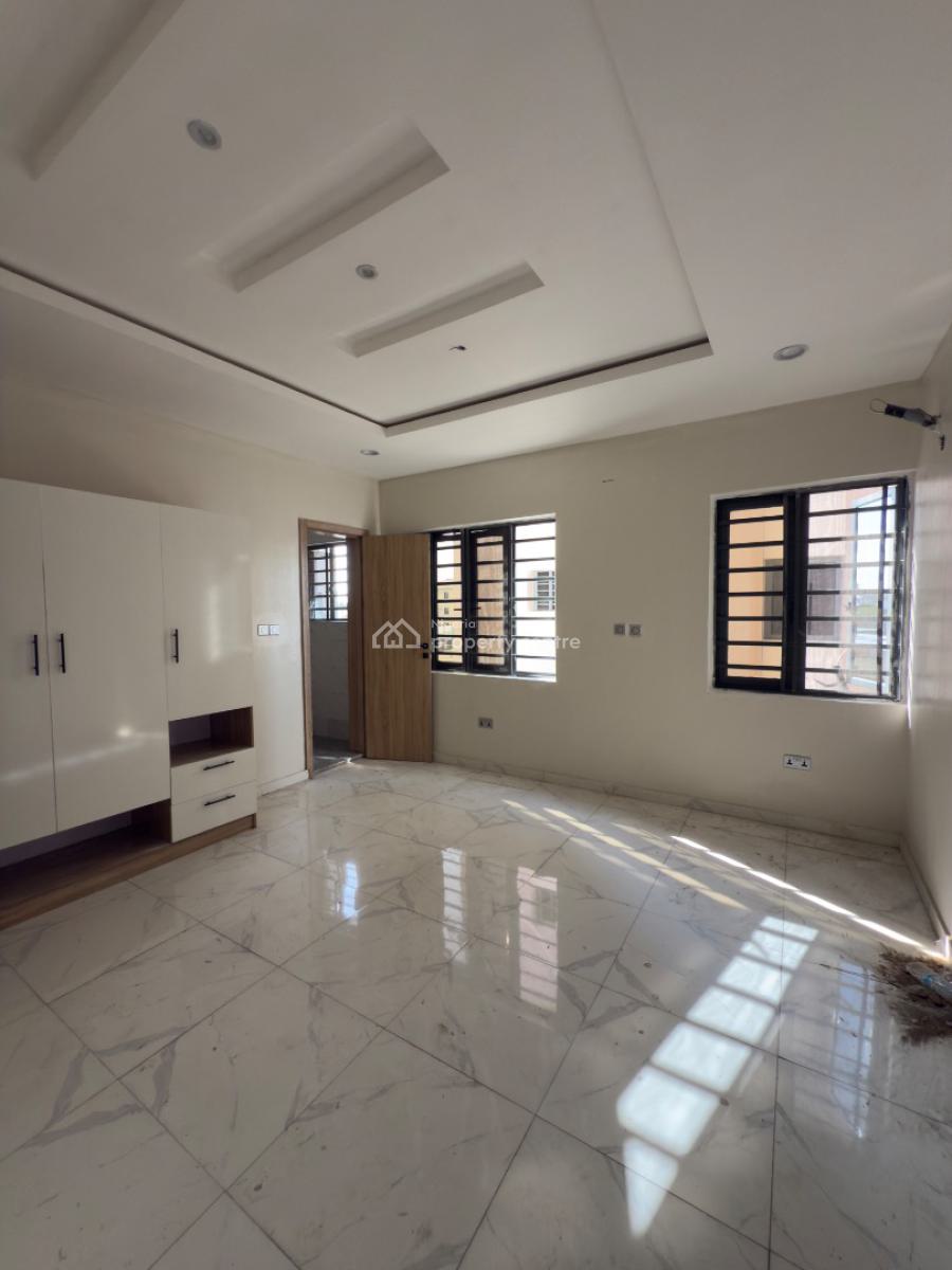 Luxury  Spacious 2 Bedroom Apartment, Abijo, Lekki, Lagos, Flat / Apartment for Sale