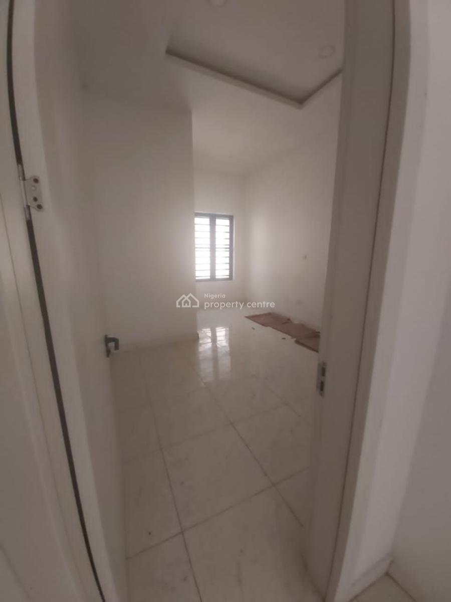 Luxurious 4 Bedroom Terrace Duplex, Applewood Orchid, Lekki Phase 2, Lekki, Lagos, Terraced Duplex for Sale
