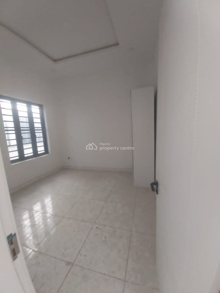 Luxurious 4 Bedroom Terrace Duplex, Applewood Orchid, Lekki Phase 2, Lekki, Lagos, Terraced Duplex for Sale