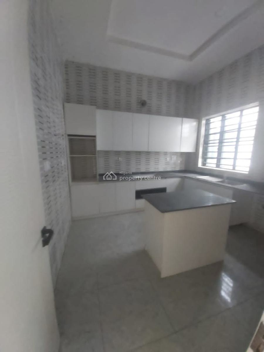 Luxurious 4 Bedroom Terrace Duplex, Applewood Orchid, Lekki Phase 2, Lekki, Lagos, Terraced Duplex for Sale