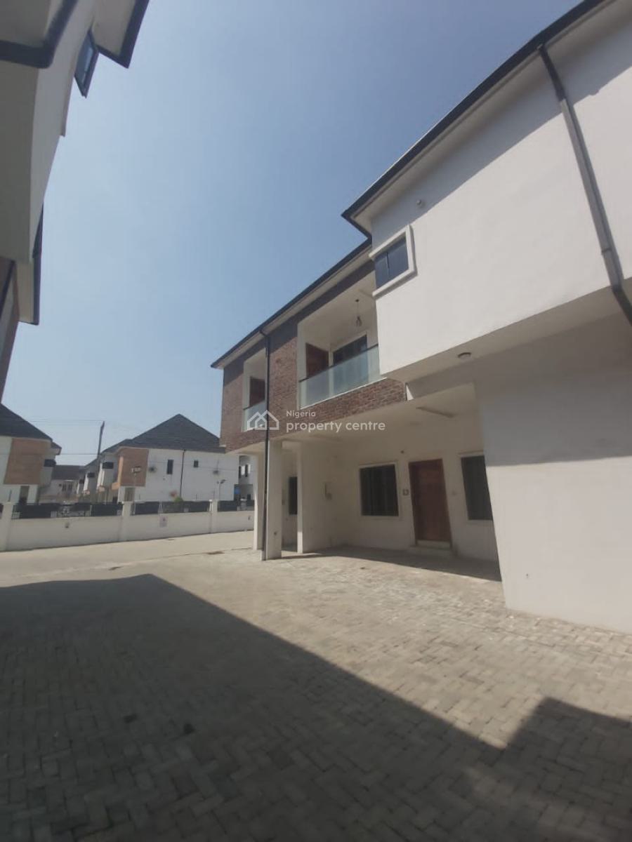 Luxurious 4 Bedroom Terrace Duplex, Applewood Orchid, Lekki Phase 2, Lekki, Lagos, Terraced Duplex for Sale