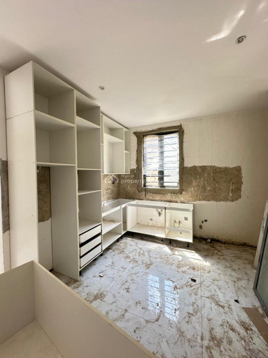 Newly Built 2 Bed Apartment with a Swimming Pool, Elevator, Lekki Phase 1, Lekki, Lagos, Flat / Apartment for Sale