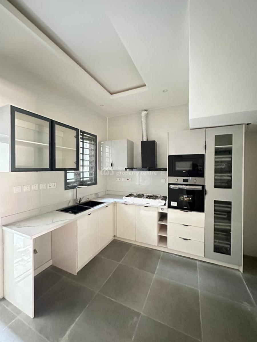 Gorgeous Luxury 4 Bedroom Terrace Duplex with a Swimming Pool, Gym, Lekki Phase 1, Lekki, Lagos, Terraced Duplex for Sale