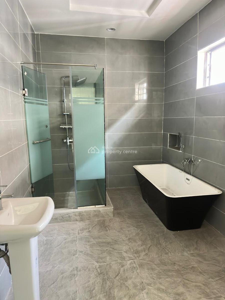 Luxurious 5 Bedroom Fully Detached with a Bq, Lekki Phase 1, Lekki, Lagos, Detached Duplex for Sale