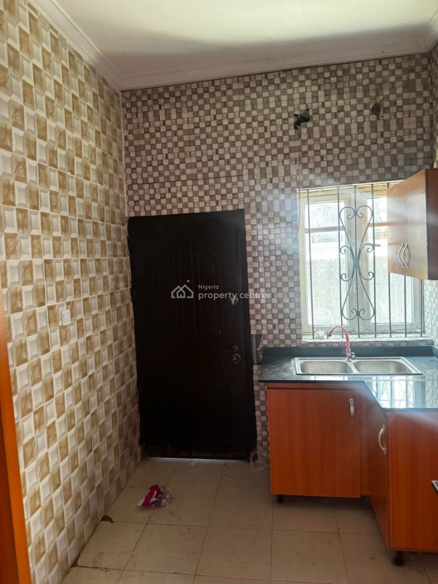 Well Maintained 3-bedroom Apartment, Ikota, Ikota, Lekki, Lagos, Flat / Apartment for Rent