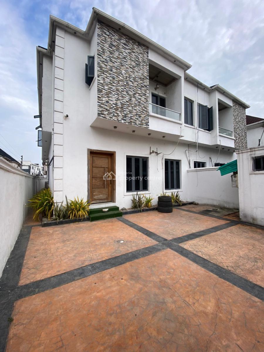 4 Bedroom Semi Detached Duplex with Bq, Agungi, Lekki, Lagos, Semi-detached Duplex for Rent