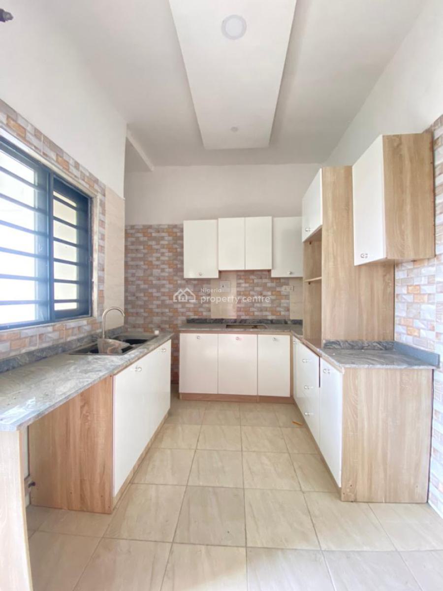 2 Bedroom Flat Apartment, Agungi, Lekki, Lagos, Flat / Apartment for Rent