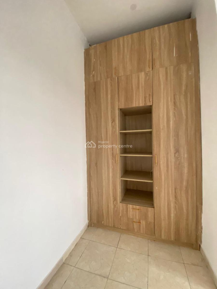 2 Bedroom Flat Apartment, Agungi, Lekki, Lagos, Flat / Apartment for Rent