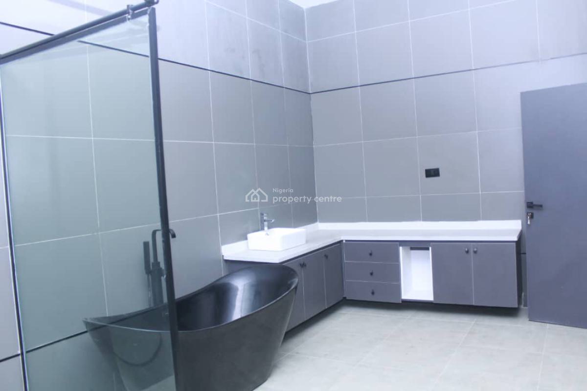 7 Bedrooms Detached Duplex Guest House with Pool, Main, Guzape District, Abuja, Detached Duplex for Sale