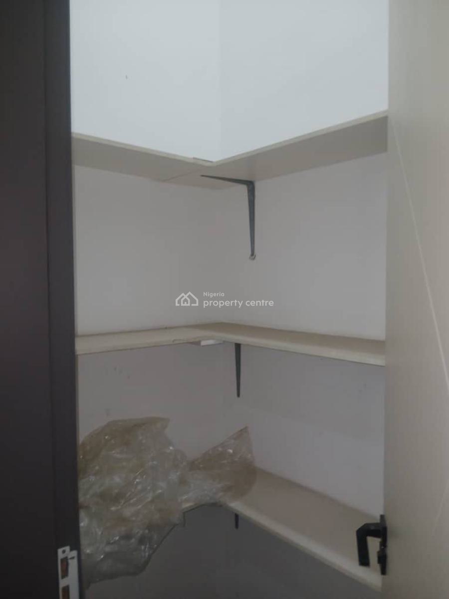 5 Bedroom Fully Detached Duplex with Bq & Laundry Room, Agungi, Lekki, Lagos, Detached Duplex for Sale